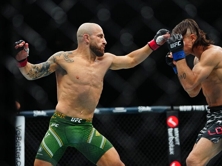 Австралийский боец не прочь стать двойным чемпионом. 