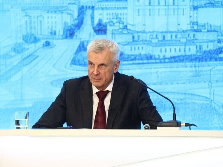 Губернатор Колымы на прямой линии: о ценах, дорогах и планах на 2026 год