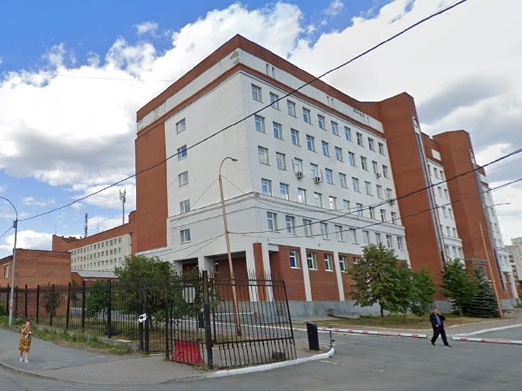 В Екатеринбурге из 11 кандидатов выбирают главврача госпиталя ветеранов