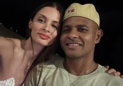 Ари отмечает юбилей: красавица-жена поздравить не забыла