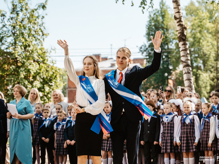 Минпросвещения утвердило "расписание" прощания с школой