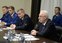 Генеральный прокурор РФ Александр Гуцан прибыл сегодня, 11 декабря, в регион с рабочим визитом