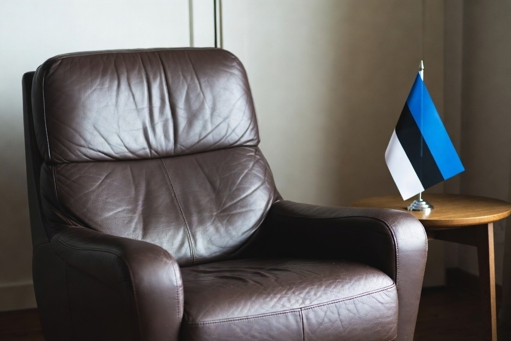 Стало известно об исчезновении премьера Эстонии во время выступления Зеленского