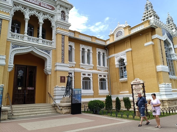 Архитектурные памятники - это визитная карточка Ставрополья, его душа, которая привлекает туристов, обогащает жизнь жителей и служит неиссякаемым источником гордости.