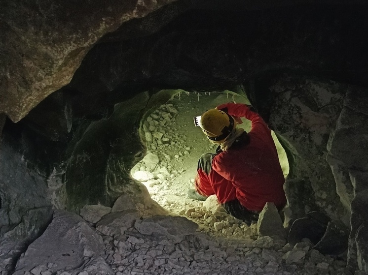 Воронежцев попросили отказаться зимой от посещения пещер