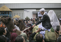 “Несовершеннолетняя невеста”, которая должна была быть казнена в этом месяце в Иране в связи со смертью своего мужа, была спасена его родителями, которым заплатили сумму, эквивалентную 70 000 фунтов стерлингов, в обмен на их прощение
