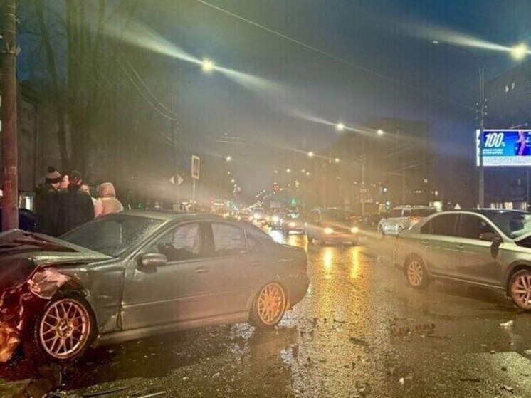 В Великом Новгороде школьник получил сотрясение мозга в ДТП на Псковской улице