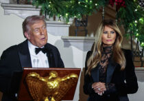 В четверг вечером президент США Дональд Трамп и его жена Мелания провели ежегодный Конгрессный бал, где первая леди намекнула на предстоящий проект, который «будет замечательным для детей»