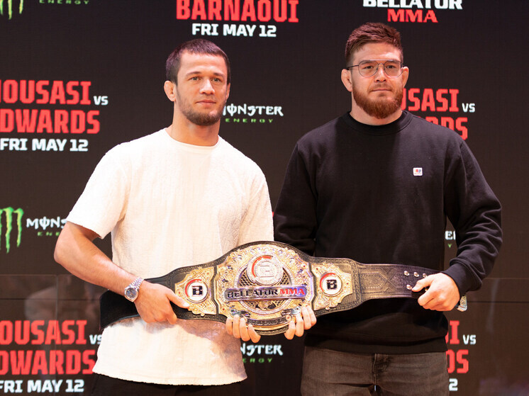 В команде бойца прокомментировали подписание контракта с Абсолютным бойцовским чемпионатом.