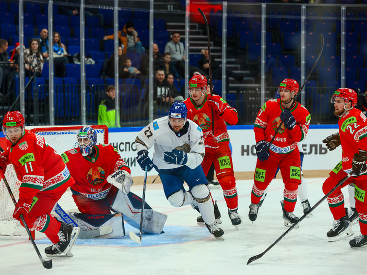 Сборная Белоруссии по хоккею под руководством российского специалиста Дмитрия Квартального уверенно обыграла сборную Казахстана со счетом 4:1 в матче-открытии Кубка Первого канала в Новосибирске