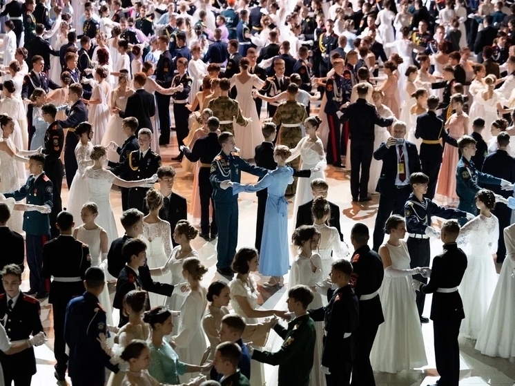 Самарские кадеты стали участниками X Кремлёвского благотворительного бала