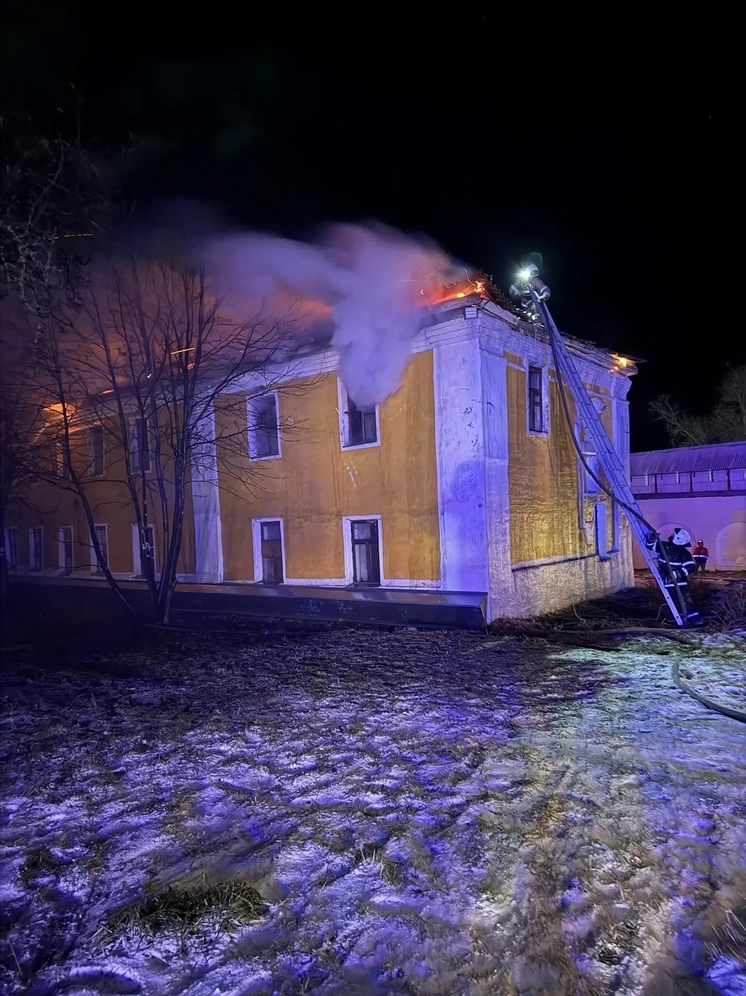 В Ярославской области горел древнейший монастырь
