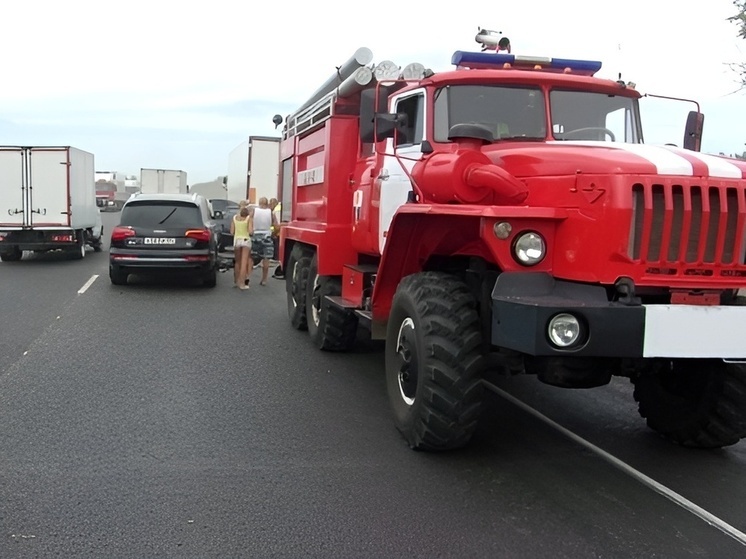 В Железнодорожном районе Воронежа произошла авария с тремя автомобилями