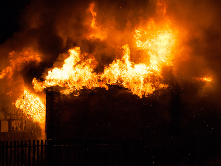 В Архангельской области за сутки потушили три пожара