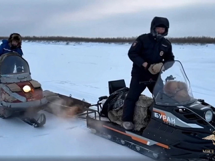 Полицейский Кобяйского района спас заблудившихся в мороз подростков