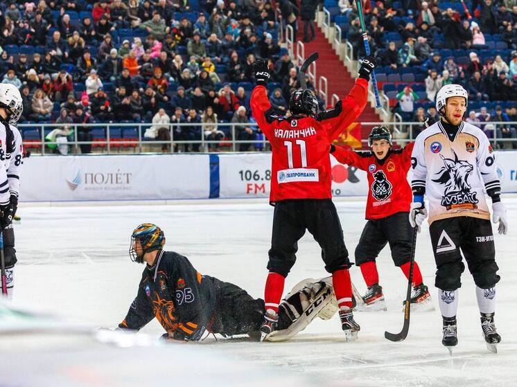 «СКА-Нефтяник» продолжает отмечать собственный день рождения