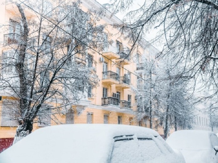 В Волгоградской области объявили штормовое предупреждение из-за ветра и гололеда