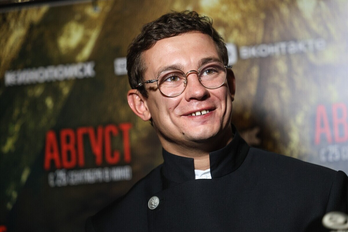 Актёр Никита Кологривый посетил боксёрский турнир IBA.PRO 13