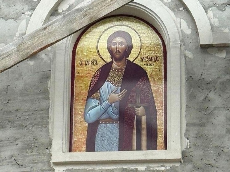 На Спасском храме Саранска появились макеты мозаичных икон