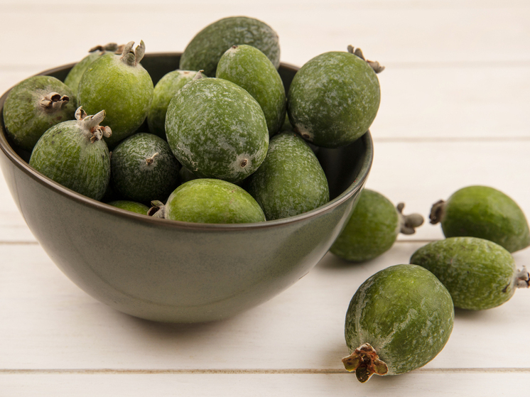 Губернатор Кубани рассказал о завершении сбора фейхоа и хурмы в Сочи