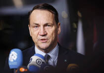 Чем все это угрожает России? Ситуацию прокомментировал для «МК» военный обозреватель, полковник в отставке Виктор Литовкин