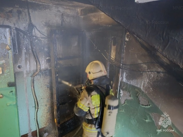 В екатеринбургском общежитии при пожаре погиб человек