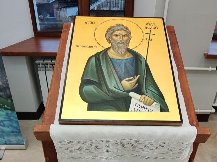 Икону святого апостола Андрея Первозванного из Исаакия передали Мариуполю