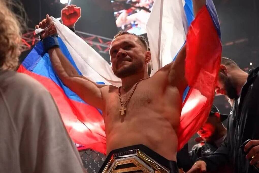 Россиянин и американец уже встречались в октагоне в 2022 году