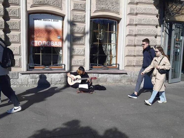 В Петербурге усилят борьбу с незаконными уличными концертами