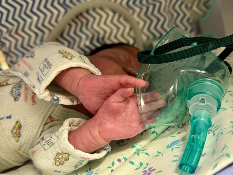 В Рязани выходили недоношенного мальчика с весом 490 граммов