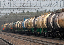 Участники рынка нефтепродуктов предложили создать интервенционный фонд горючего – своего рода топливный резерв, призванный помочь преодолению временных бензиновых кризисов, вроде того, что случился в конце нынешнего лета – начале осени