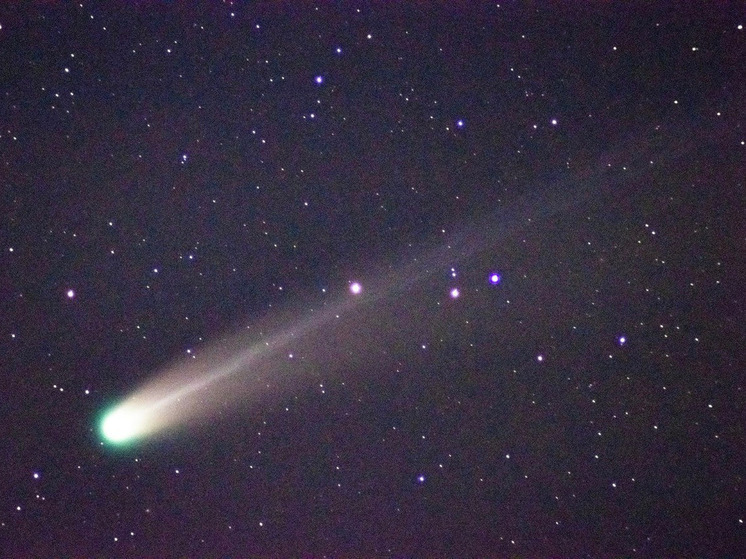 По 150 звезд в час: жители Алтая 13 декабря могут увидеть метеорный поток