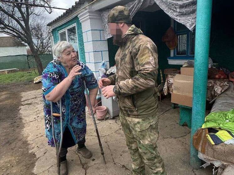 Росгвардейцы оказали адресную помощь жителям Херсонской и Запорожской областей