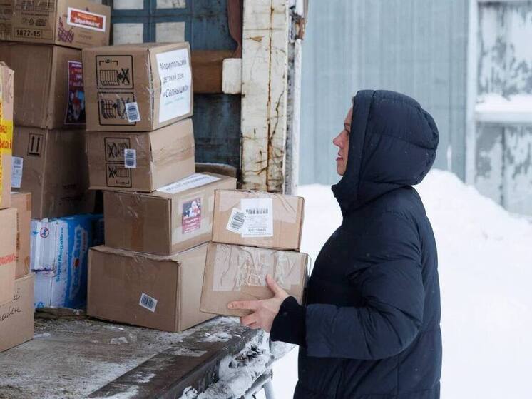 Жители Ямала подготовили гуманитарный груз для детсадов Енакиево и Мариуполя