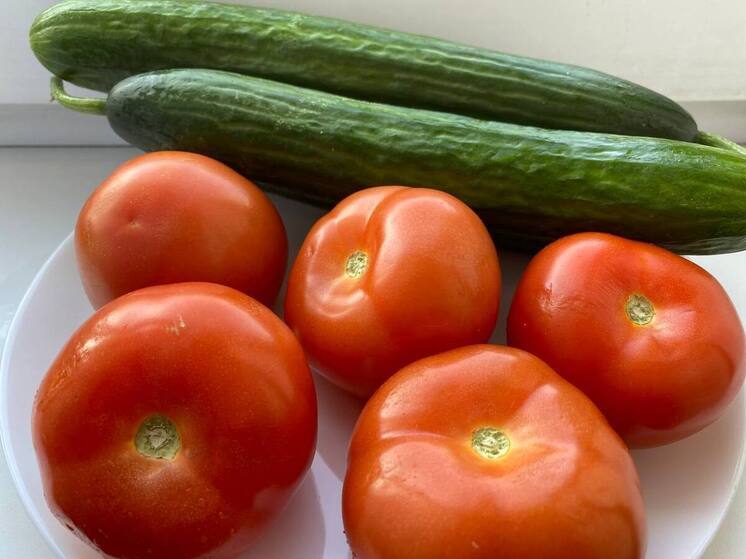 От вкусовой симфонии да какофонии: алтайские ученые рассказали, как правильно выбрать и хранить новогодний салат