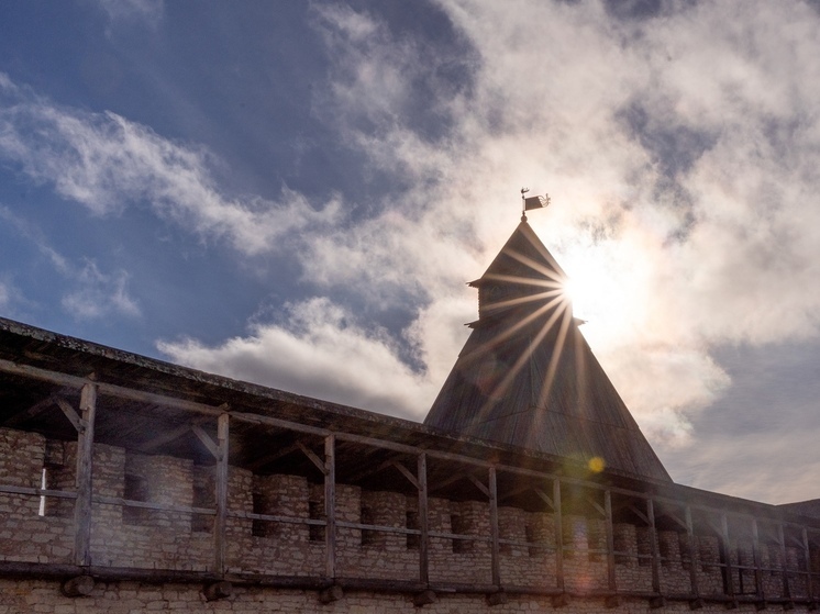 Псковичей приглашают на экскурсию по Кремлю, посвященную истории города