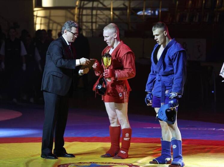 Георгий Филимонов поприветствовал участников Кубка Губернатора Вологодской области по самбо