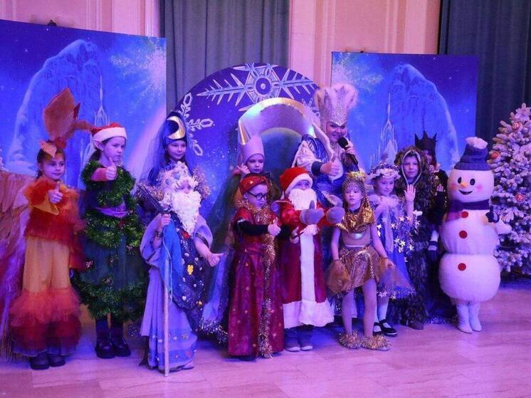 В Серпухове ярко запустили новогодний сезон