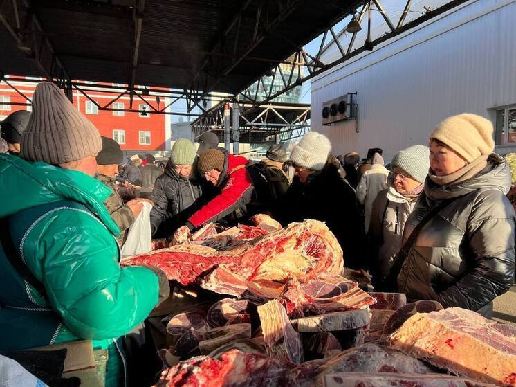 В Улан-Удэ второй день продолжается мясная ярмарка