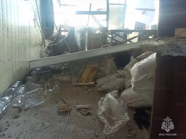 На Южно-Сахалинском предприятии обрушилась стена здания