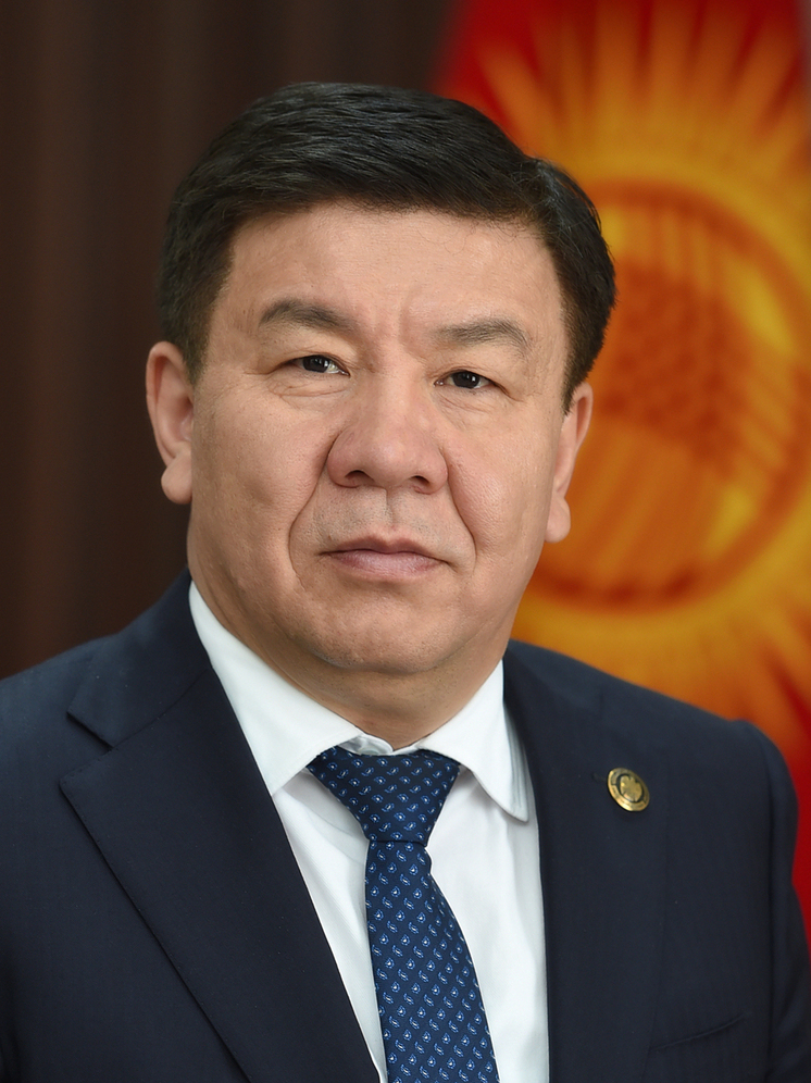 Алмамбету Шыкмаматову присвоено высшее специальное звание