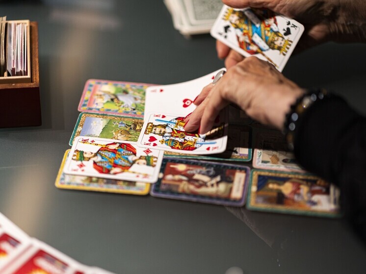 Падение интереса зафиксировано даже в астрологии