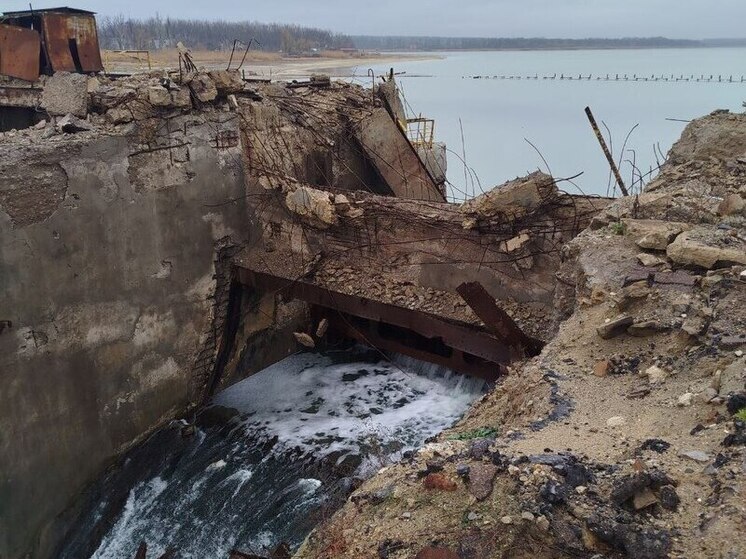 Власти ДНР рассматривают восстановление дамбы на Кураховском водохранилище