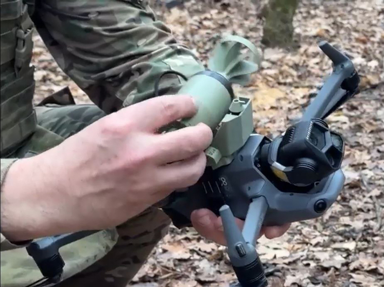 «Не оставлять врагу шансов»: операторы войск беспилотных систем рассказали о целях