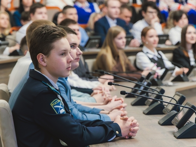 В Липецкой области наградили победителей конкурса «Каникулы с пользой»