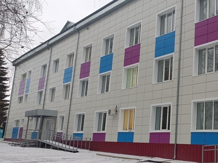 В Иссинской районной больнице Пензенской области завершили капитальный ремонт терапевтического корпуса