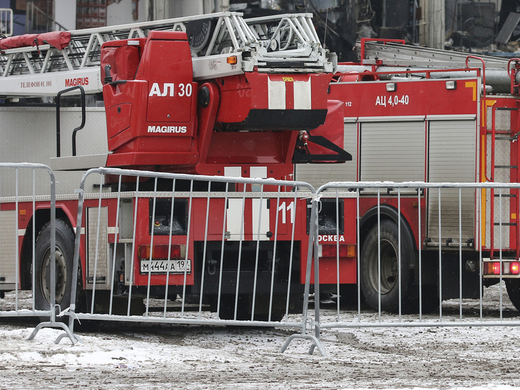 В Подмосковье пожарные потушили сгоревшую ювелирную мастерскую