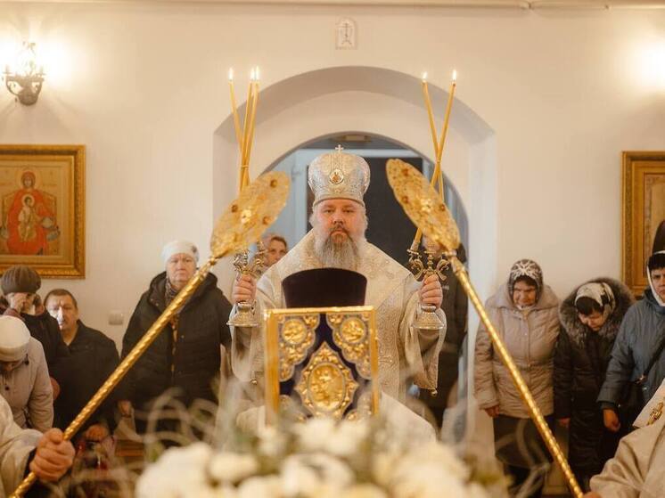 В Фатежском районе освятили третий предел храма Рождества