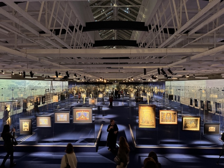 В петербургском «Манеже» открылась выставка «Все Бенуа – Всё Бенуа», объемно показавшая влияние творческой династии на российскую культуру