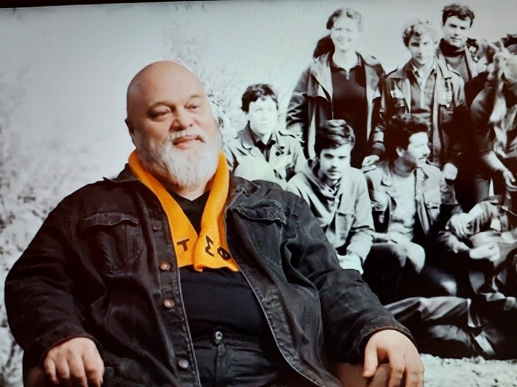 На фестивале «Кинопроба» в Екатеринбурге  Алексей Федорченко представил два своих фильма: «Горящий Горький» и «Мифы о Гефесте, Боге и стройотряде»